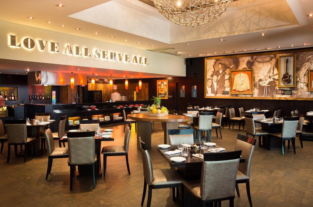 Hard Rock Hotel Goa Calangute Extérieur photo Interior of the restaurant