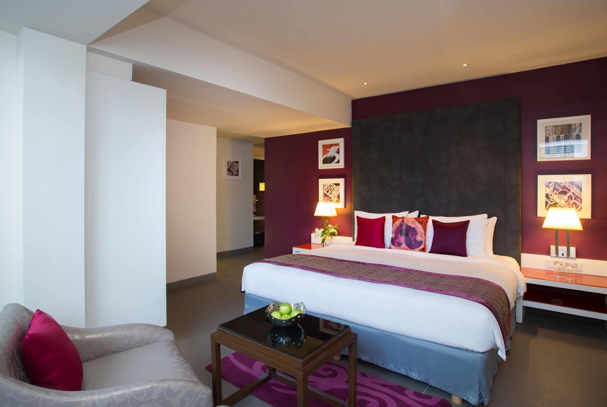 Hard Rock Hotel Goa Calangute Extérieur photo A bedroom at the hotel