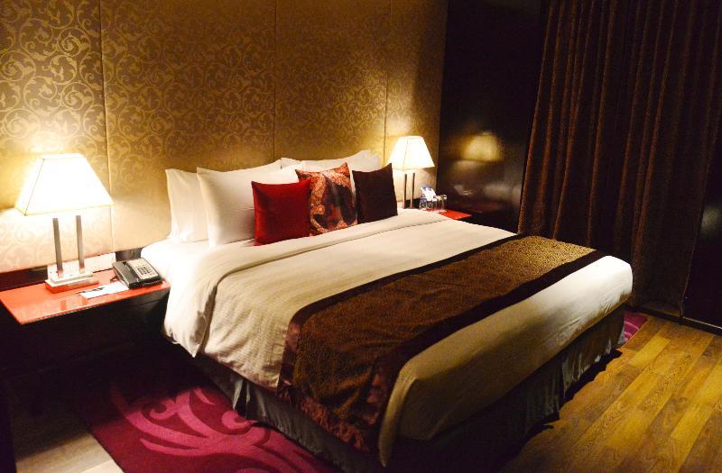 Hard Rock Hotel Goa Calangute Extérieur photo A room at the hotel